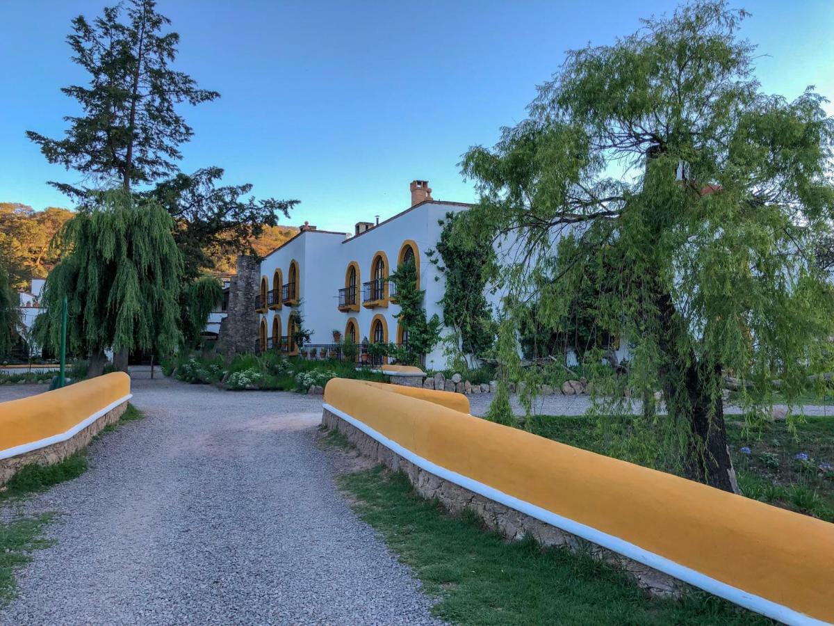 Hotel Vergel De La Sierra Las Palomas  Exteriör bild